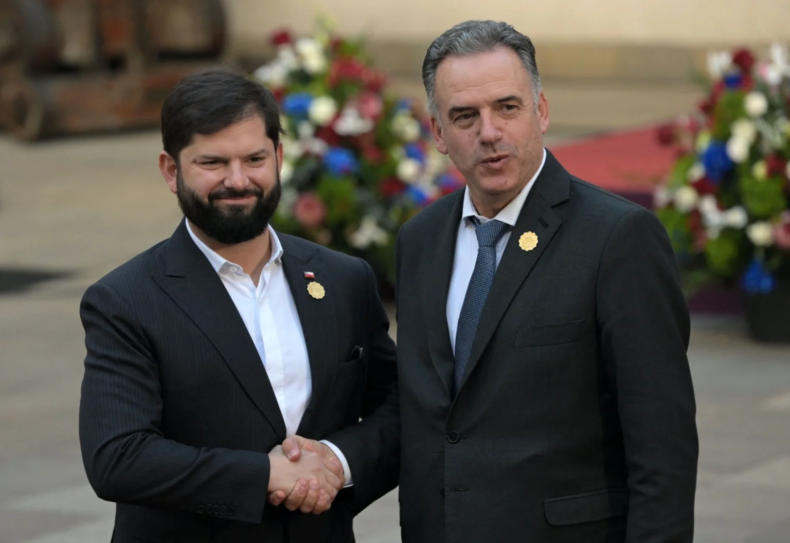 Orsi anunció que el gobierno enviará bomberos a Chile tras pedido de ayuda por los incendios forestales