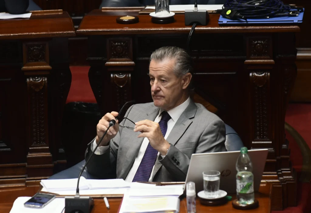 Convenio salarial de las empresas públicas incluye una partida especial de $7.000 por fuera del aumento ya pactado