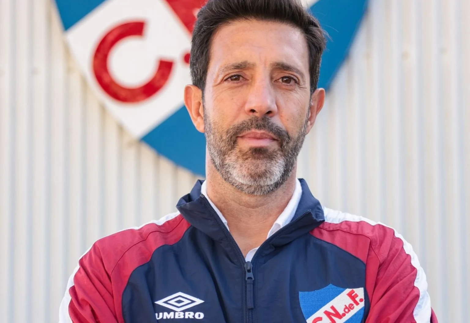 Nacional oficializó a Jorge Bava, firma hasta diciembre y Vairo se refirió al Diente: «Se van a tener que juntar»