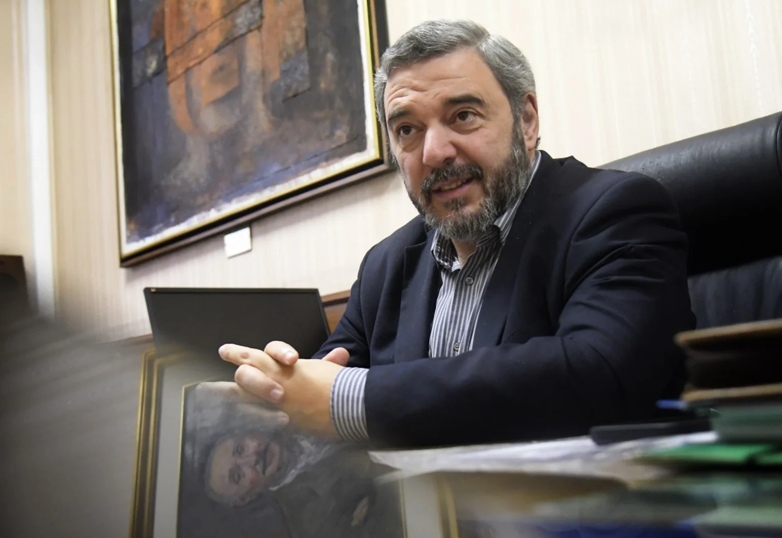 «Un balance muy negativo»: el 52% de los montevideanos desaprueba la gestión de Bergara en la IMM, según Cifra