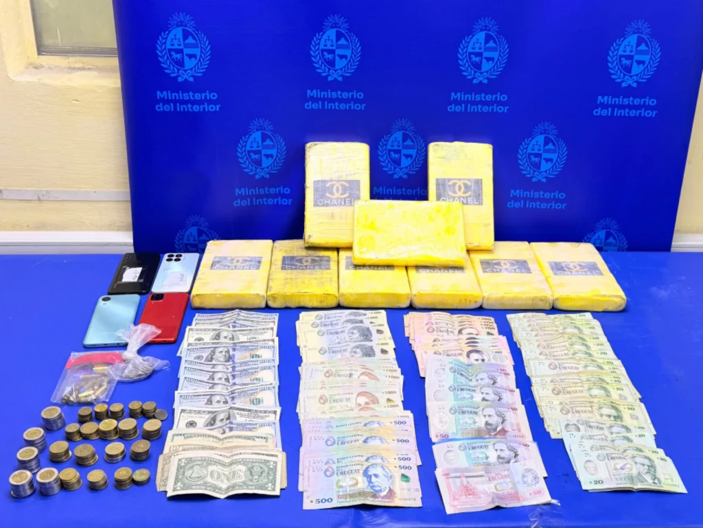 Allanamientos en La Unión: incautan dinero, cocaína, armas y municiones en investigación por un asesinato