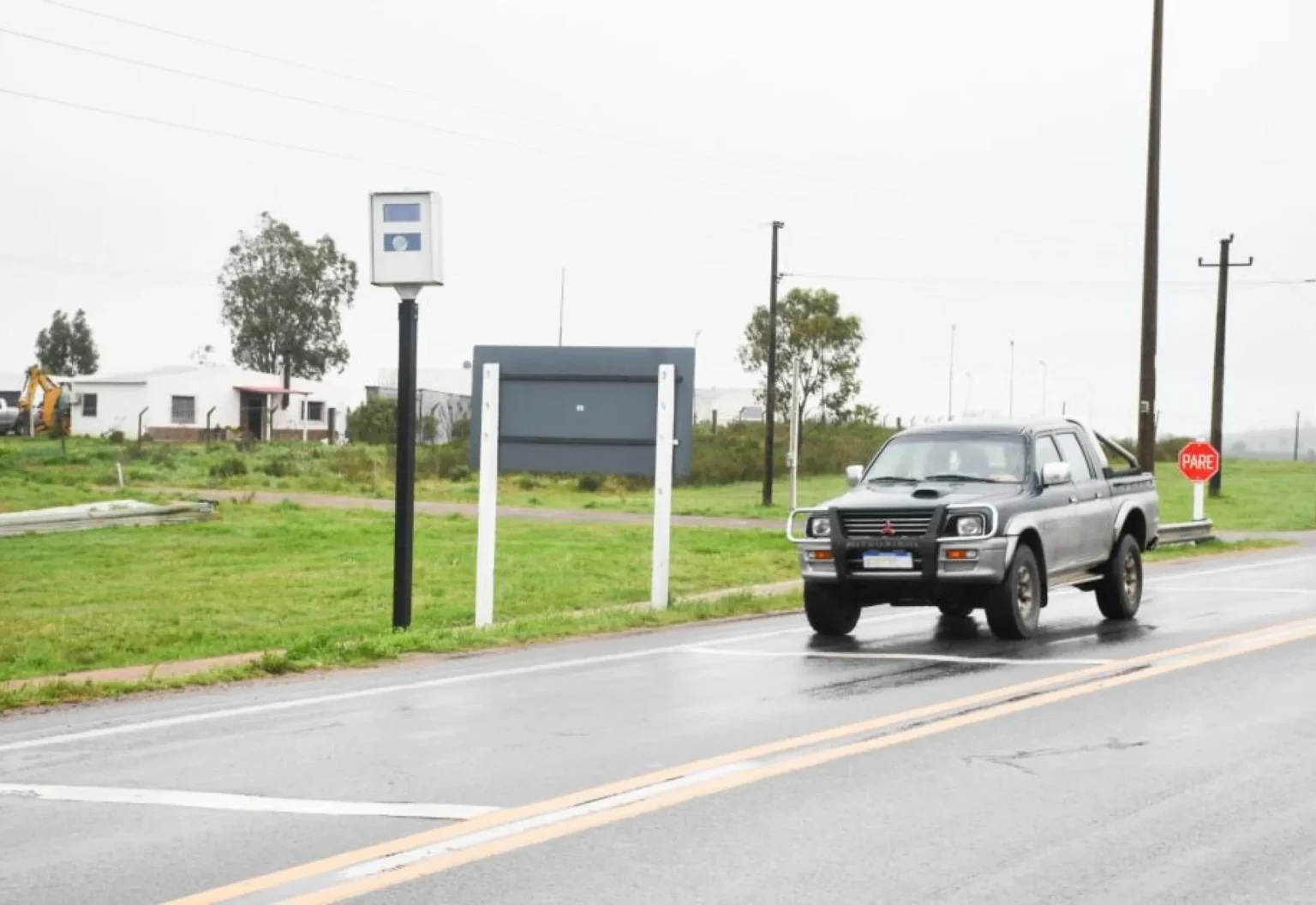 Hay acuerdo y Parlamento bajará el monto de las multas por exceso de velocidad: estos son los nuevos importes