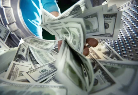 Lavado en Uruguay: Banco Central destaca que hay «mayor percepción de riesgo» entre operadores del sector inmobiliario