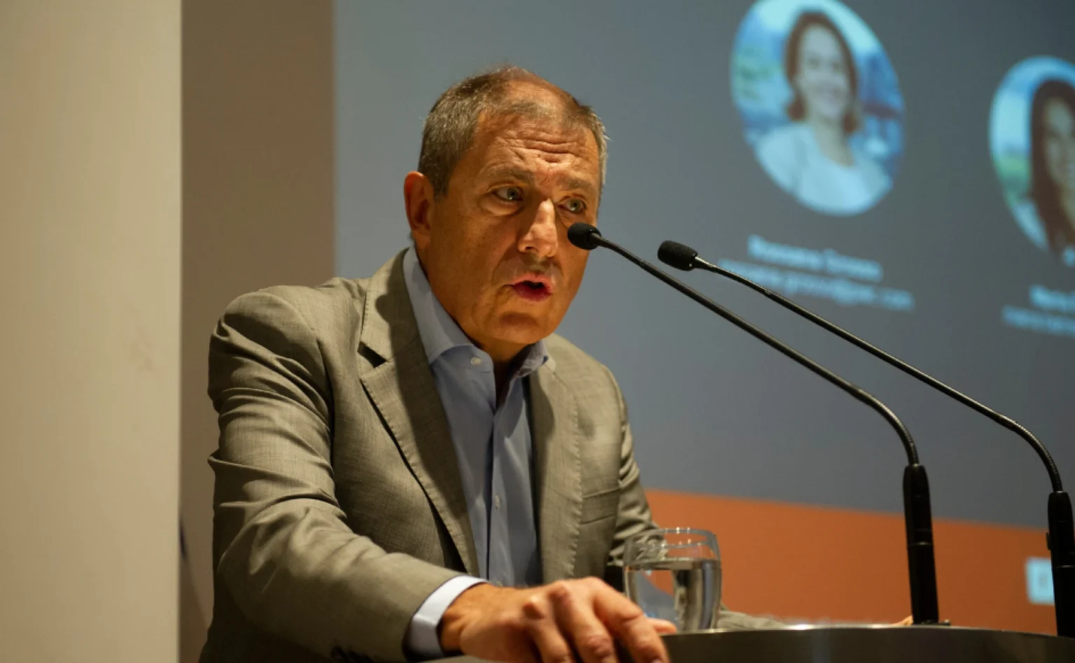 «La culpa es de Colón» y «más gobierno y menos comité»: oposición arremete contra Oddone tras encuentro en ADM