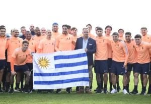 Tras haber dicho que sí y luego dudar, Orsi finalmente avisó al Parlamento que no viajará a la Copa del Mundo