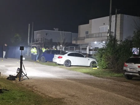 Asesinato en barrio Pinares de Maldonado: víctima fue hallada en la vía pública con varios impactos de bala