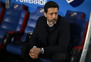 «No me puedo permitir salir campeón en todos lados y no acá», dijo Bava quien no pondrá el cargo a disposición